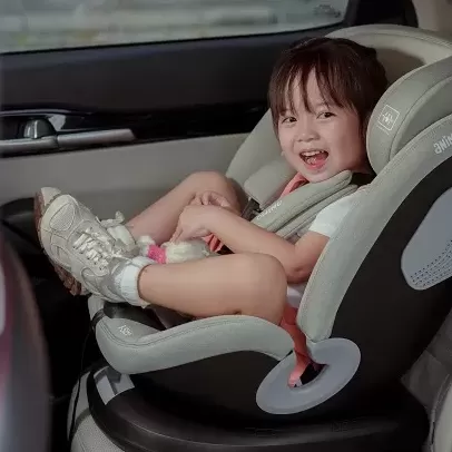 Ghế ngồi ô tô cho bé chính hãng - QT